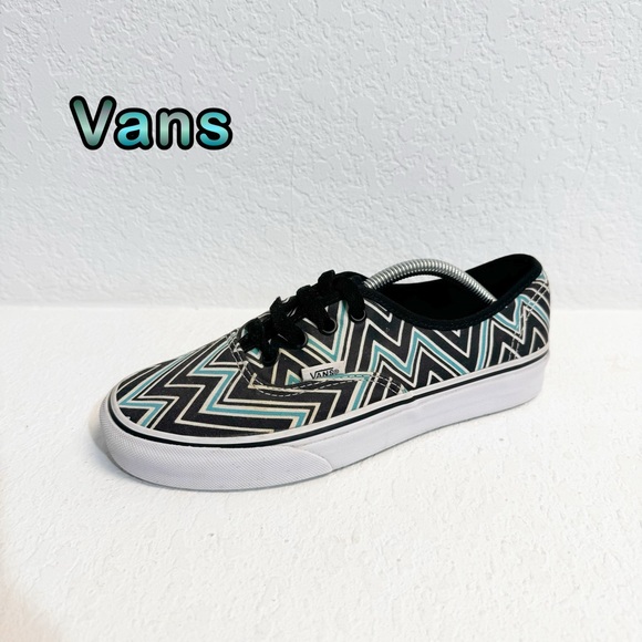 Vans Shoes - Vans M5.5 W7 Aqua Black White Stripe Low Classic Sneaker M5.5 W7